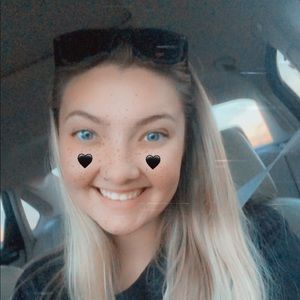 Meet your Posher, Shania